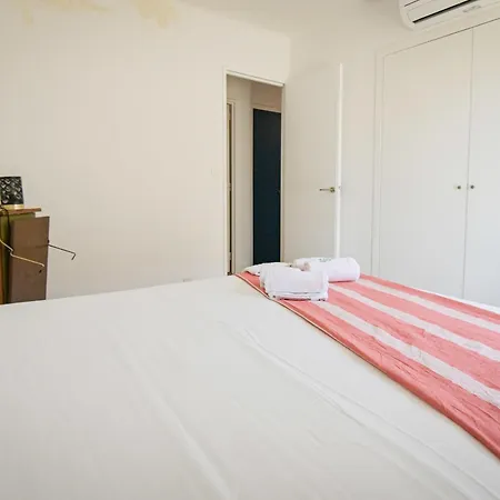 Helena - Bright 2br Trottel By Foot - By Tgb * Ajaccio (Corsica)